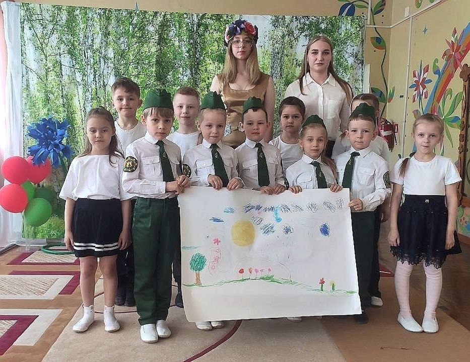 Мураши отмечают День Земли